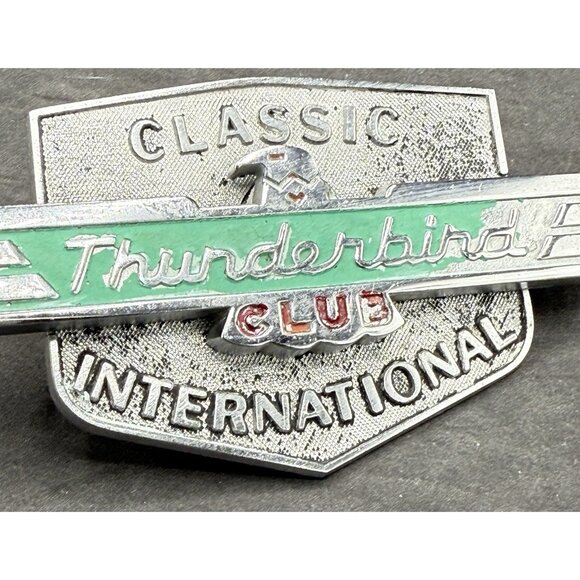 Classic Thunderbird Club International Grill Emblem Ford T-Bird - Picture 2 of 6
